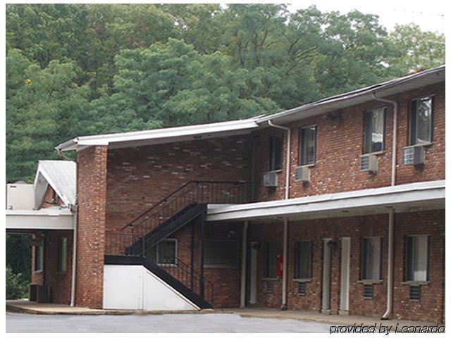Tomac Motor Inn Morris Plains Eksteriør billede